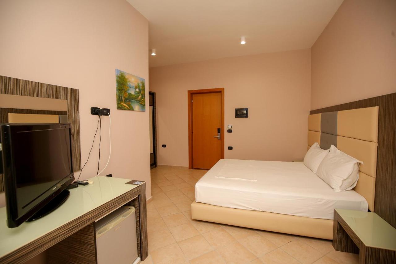 Hotel Aliko Radhime Ngoại thất bức ảnh