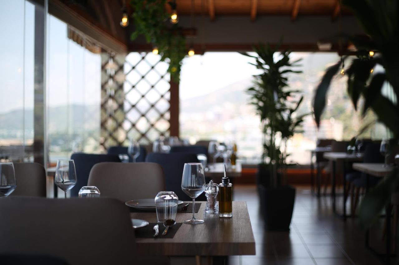 Hotel Aliko Radhime Ngoại thất bức ảnh